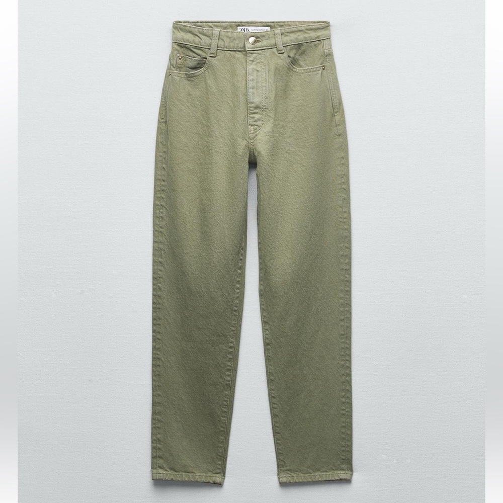 ZARA HIGH RISE Z1975 MOM JEANS LIGHT KHAKI 4083/023/506/32 SAGE GREEN 0 32